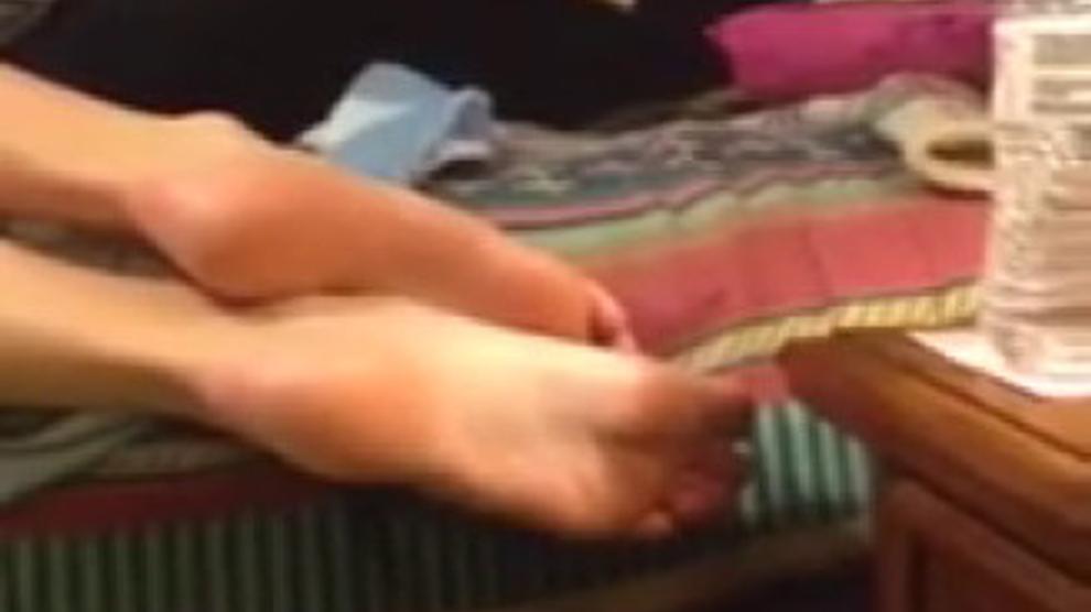 Candid Cousin Feet Porn Videos