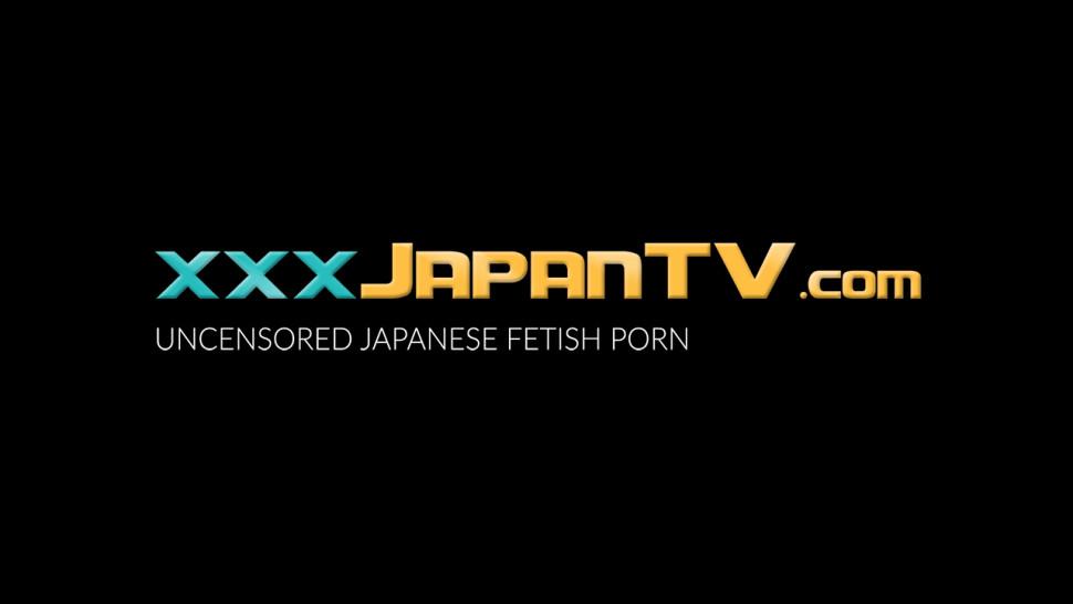 XXX JAPAN TV - Japanese petite woman jerking off her pussy with her fingers