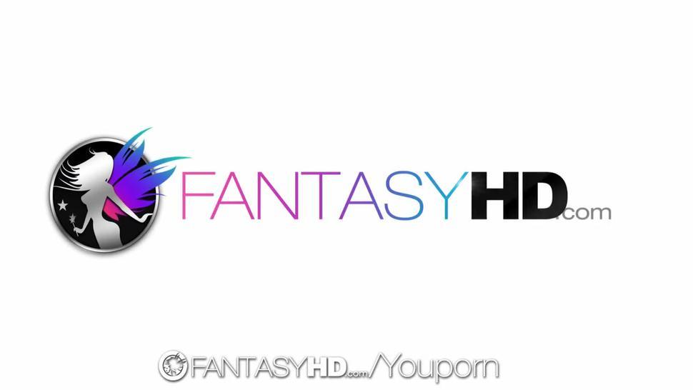 HD FantasyHD - Holly Michaels massages two guys turns into threesome