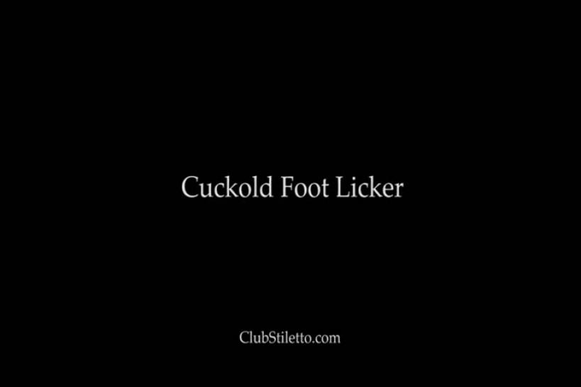 Mistress foot licker