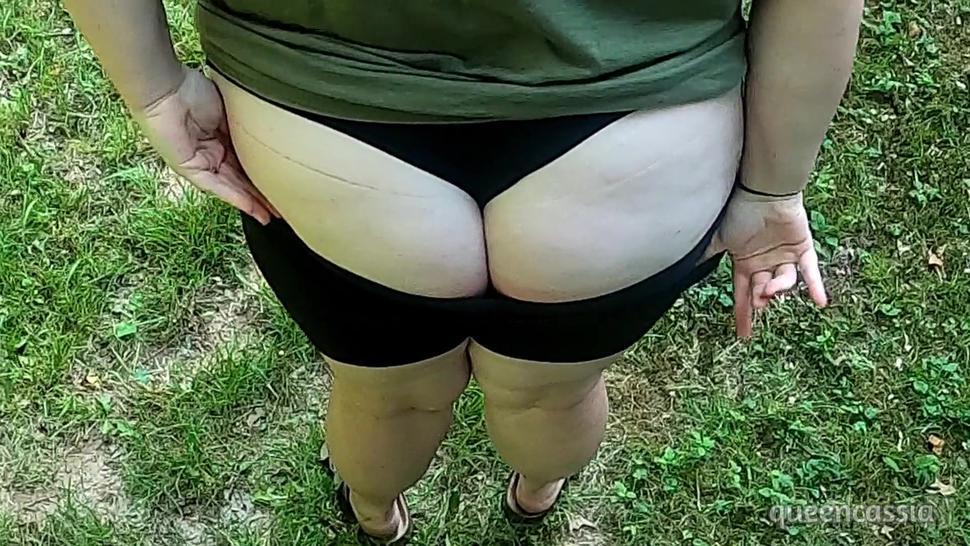 I want his Cum in my Panties during our hike