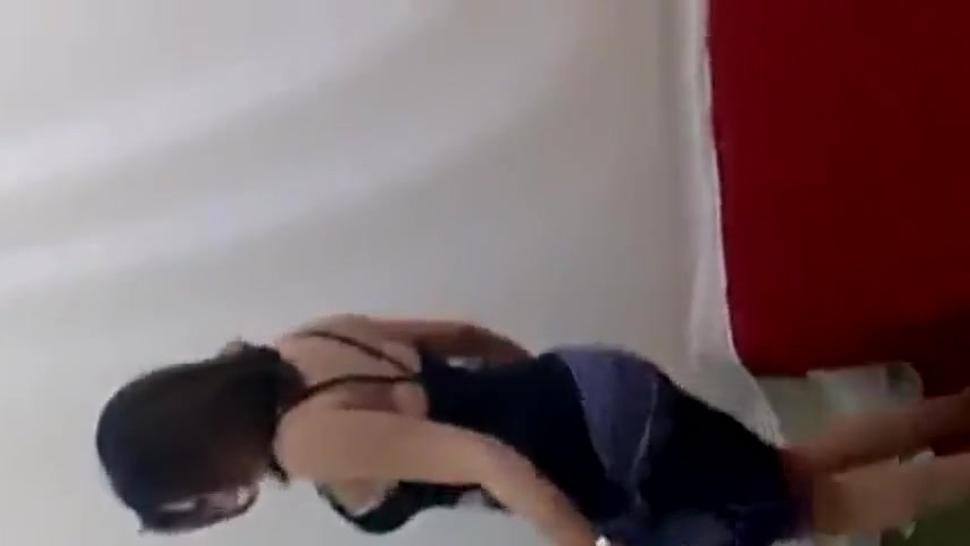 Hot arab dance with an amazing ass