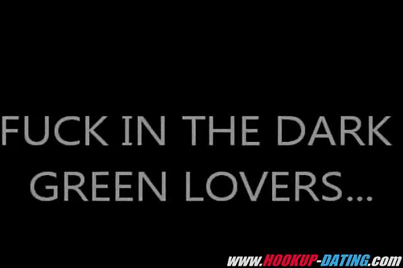 Amateurs fuck in the dark green lovers
