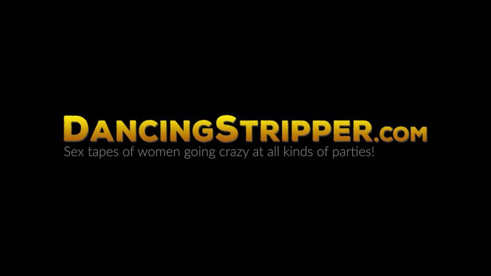DANCING STRIPPER - Cuties take turns blowing big cock of muscular male stripper