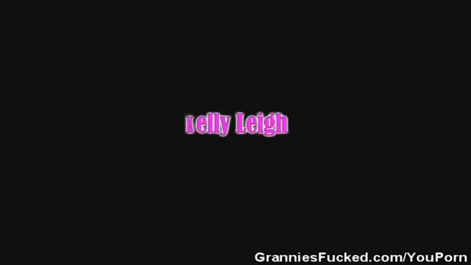Kelly Leigh Loves Her Black Stud