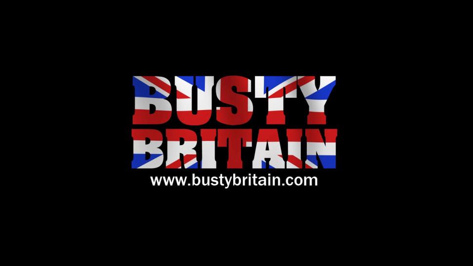 BUSTY BRITAIN - Busty Yuffie Yulan Kitchen Antics