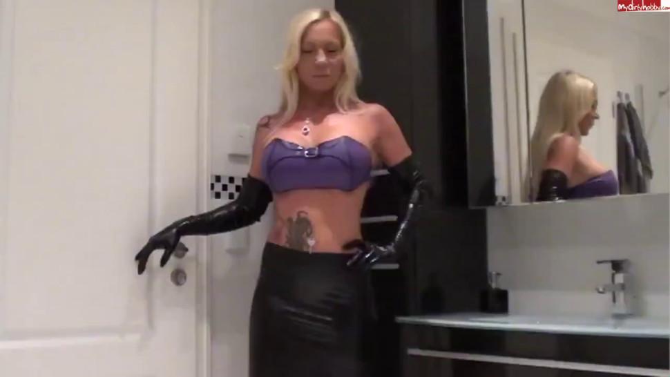 Sharon Da Vale homemade latex corset and gloves rides hard cock