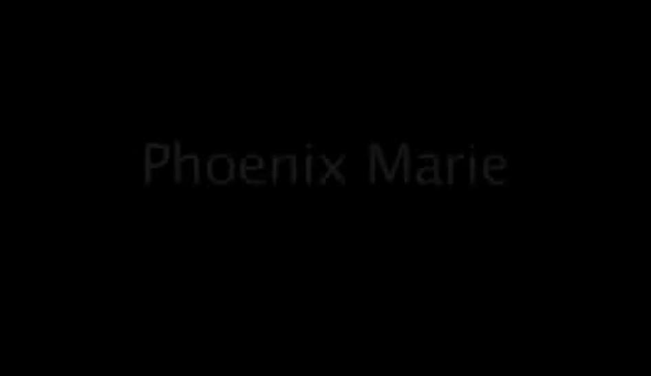 Blonde MILF Phoenix Marie Loves Anal Sex