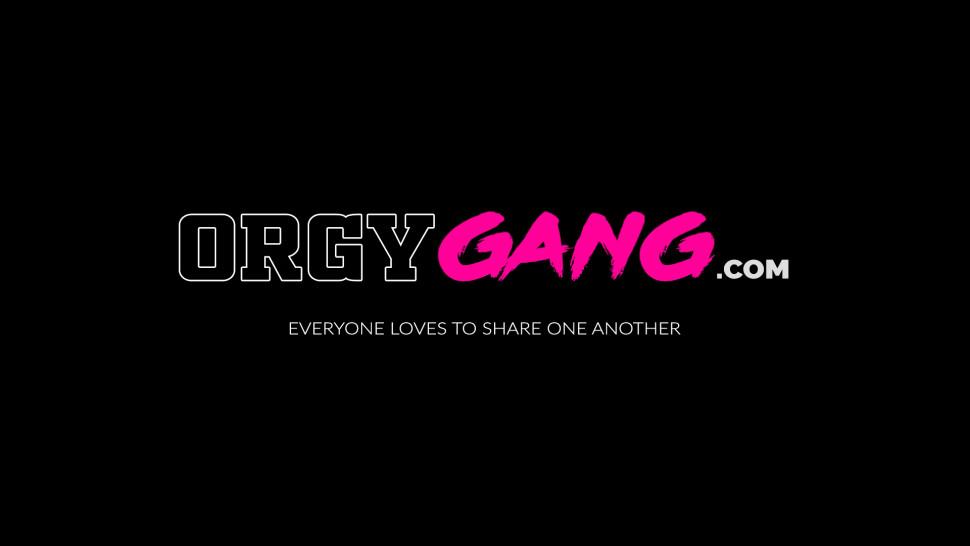 ORGYGANG - Glamorous babes ass fucked in orgy party before cum in mouth