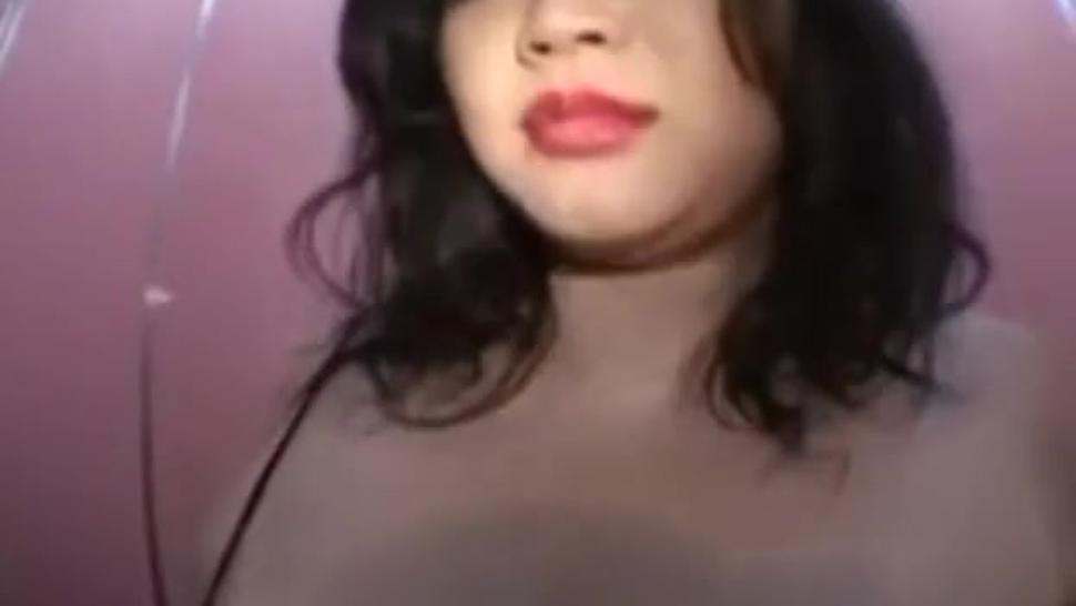 2 tall japanise bbw