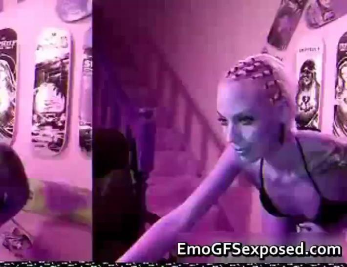 Skinny punk chick masturbates part4 - video 1