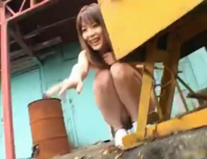 Saki Tsuji Asian babe shows off her cute part2 - video 2