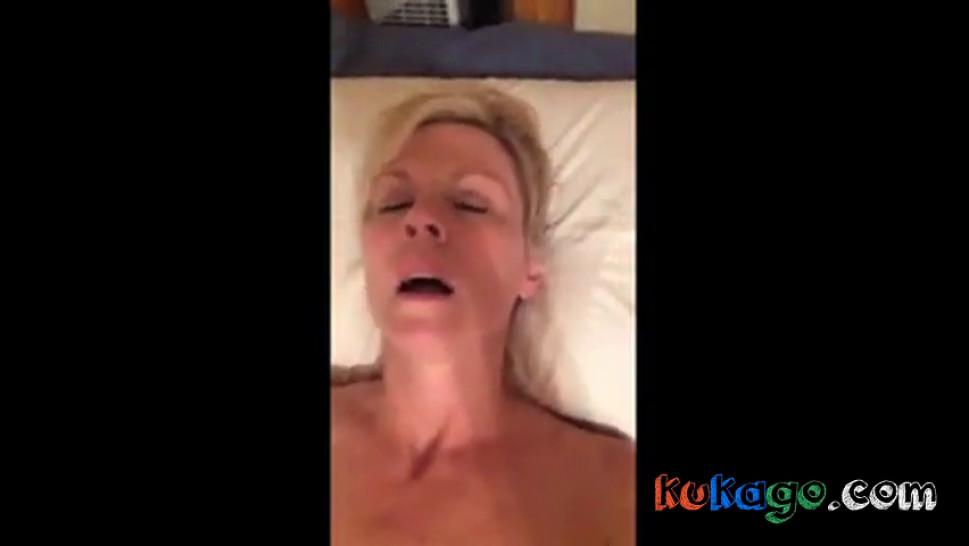 Milf Selfie on Bed with Vibrator