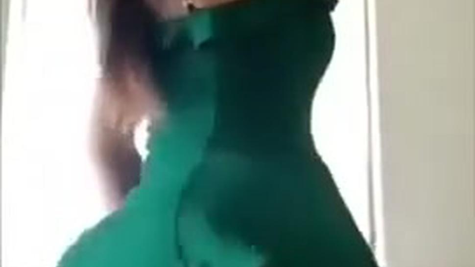 Sexy Latin Girl Strip Tease and Twerk