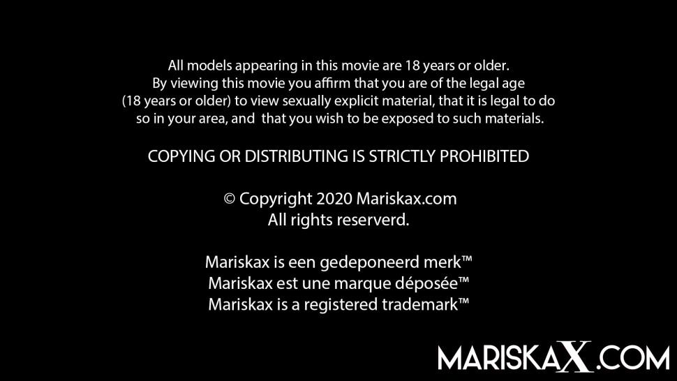 MARISKAX Mariska and Valentina bang their stepdad