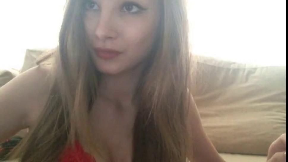 cute teen masturbating on webcam live
