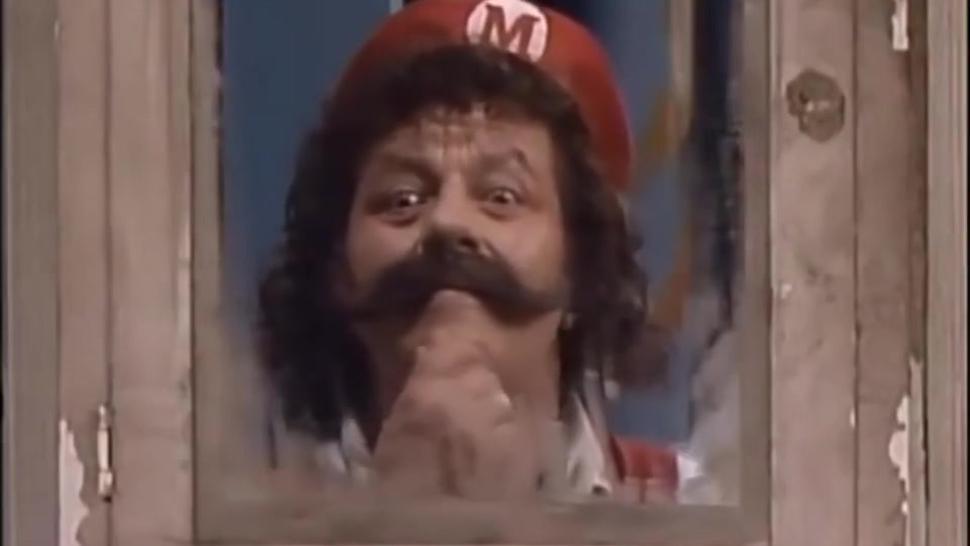 Mario says the screw word (VERY RUDE)