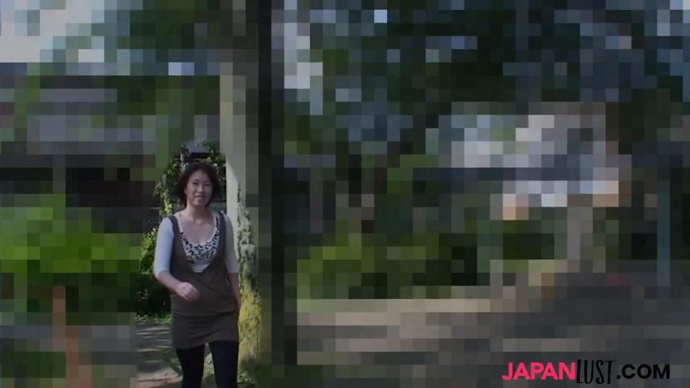 JAPAN LUST - Cute teen Natsuko Osanai sucks cock and takes dick