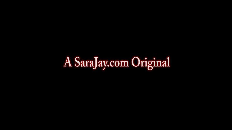 Sara Jay Gets Kinky with Cherokee