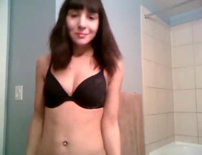 Very god girl exposed on gratis web cam part4