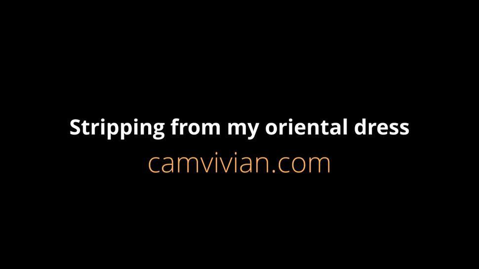 camvivian-stripping-from-156-partp55.mp4Stripping from my oriental outfit for you in the morning