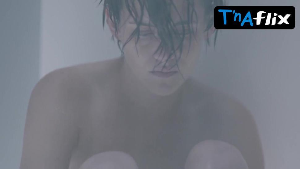 Kristen Stewart Sexy Scene  in Equals