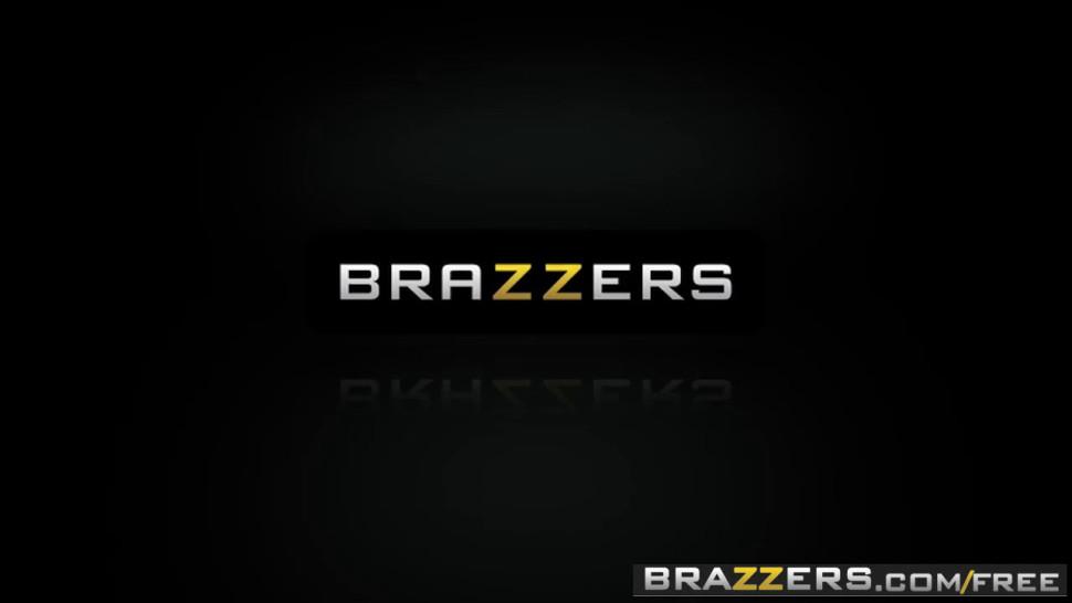 Brazzers Exxtra - Ariana Marie Nicole Aniston Jessy Jones - Yoga Freaks Episode Seven - Trailer preview