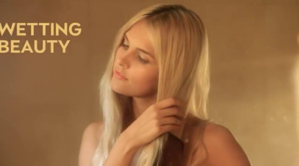 Sasha wetting model babe wow girl - video 1