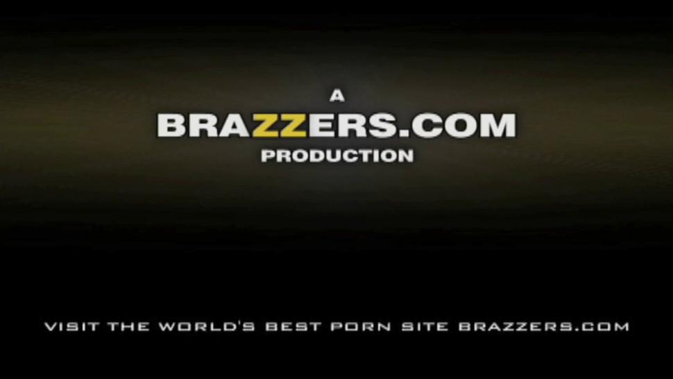 Hot & Lustful Kristina Rose Big Wet Butts BRAZZERS HD 1080p