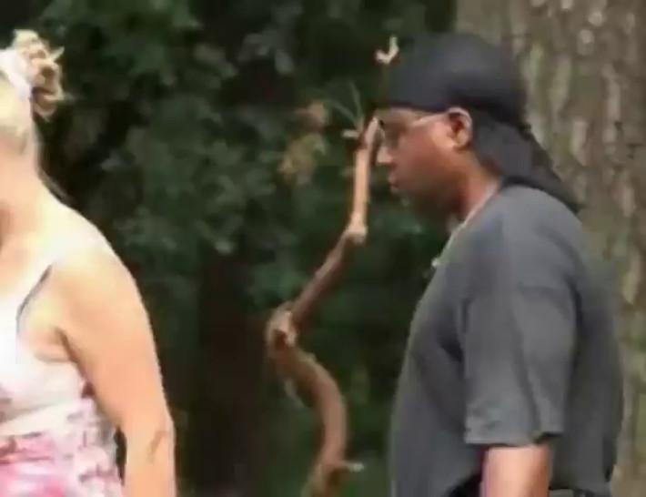Mommy Banged a Black Man in Public - video 2