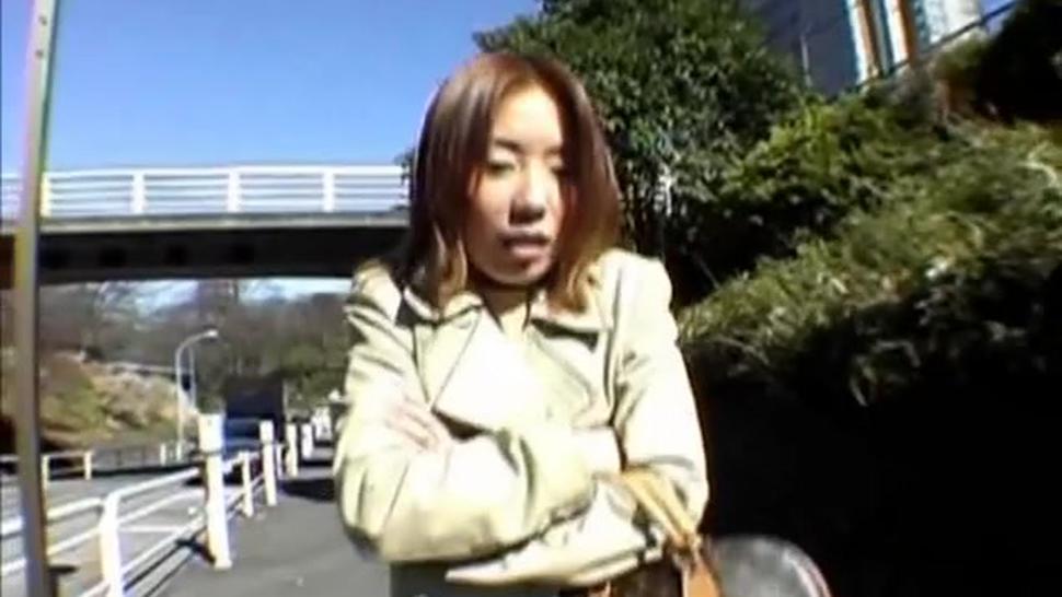 Meat member riding makes alluring babe yuka himeno cum