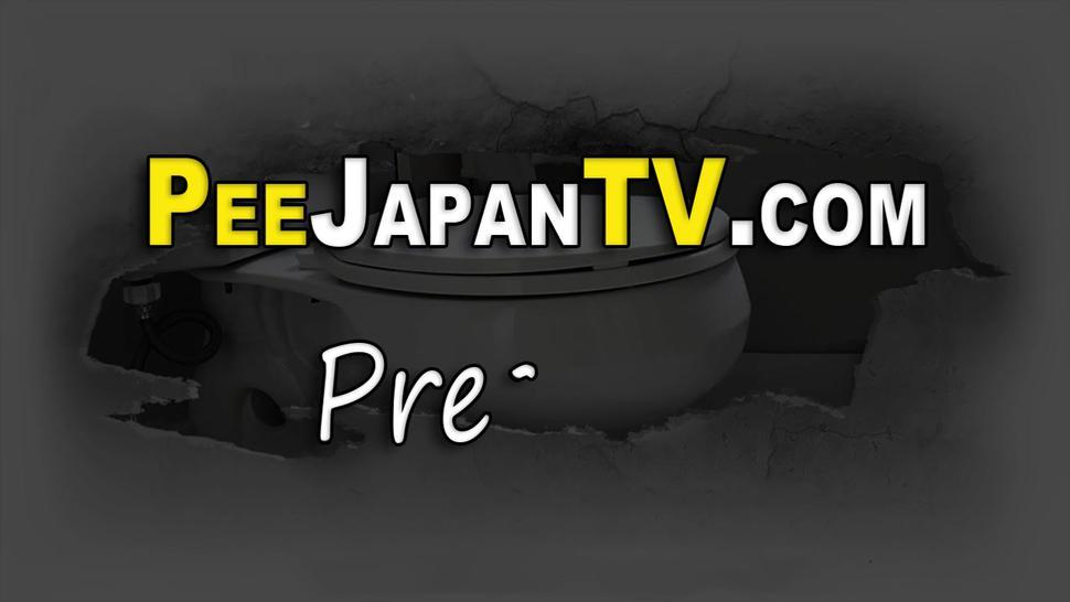PISS JAPAN TV - Asian hos piss in public toilet