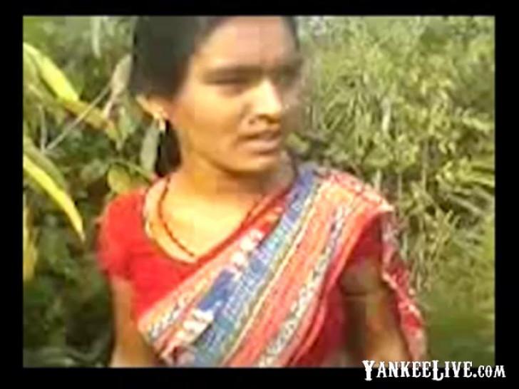 Indian Village Lady With Natural Hairy Pussy Outdoor Sex - video 2