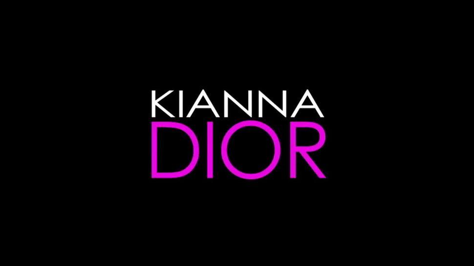 Kianna Dior Asian mother