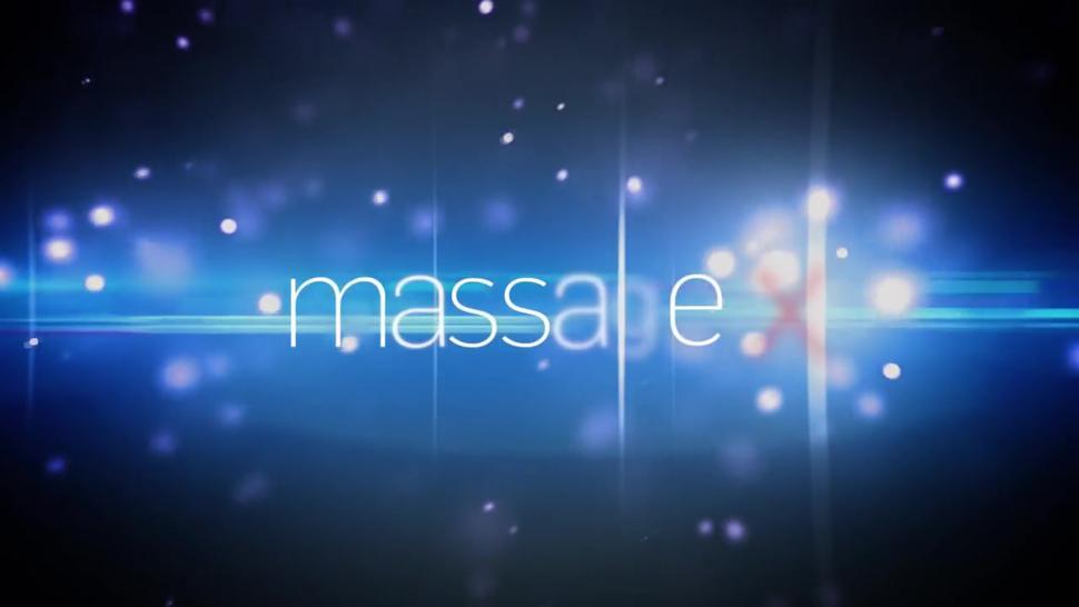 Massage-X - Sex on a folding massage table