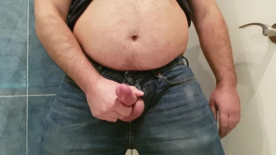 Sexy Guys with Big Bellies Cumming