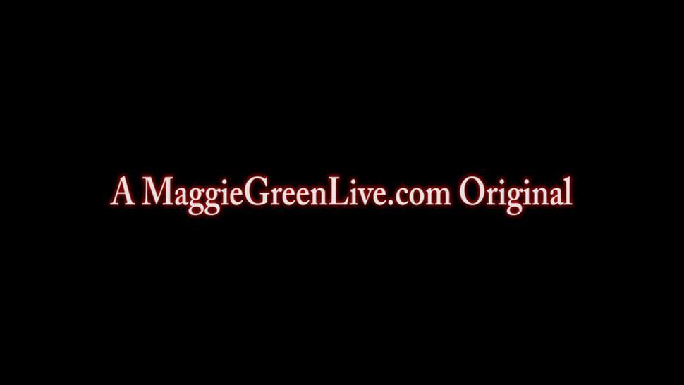 All Natural Busty girl Maggie Green Plays With Pussy!
