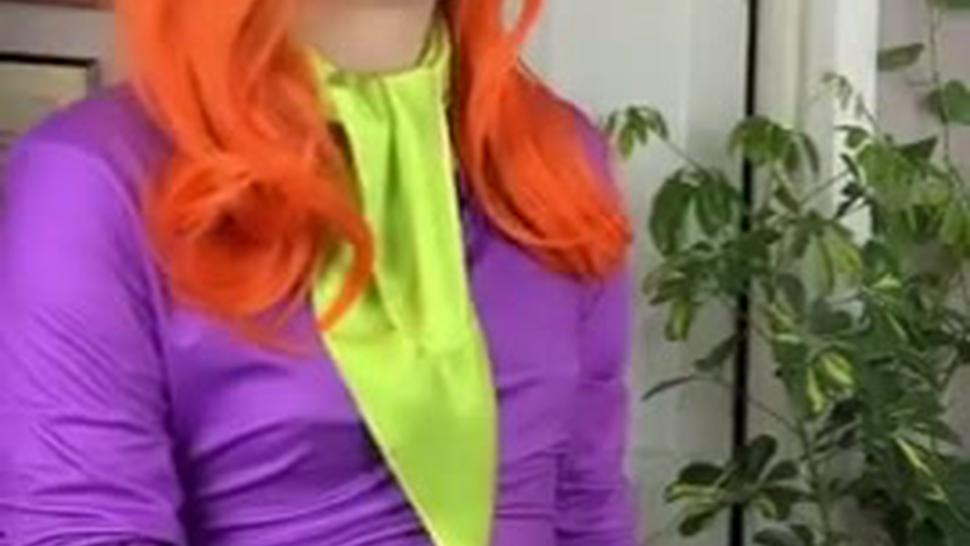 Scooby Doo’S Daphne Has A Dick