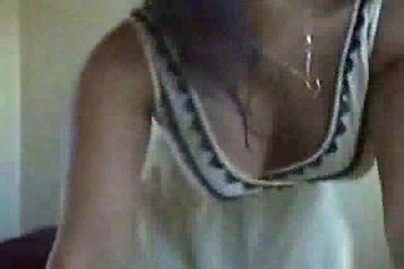 Sexy Girl Exposing her Hot Body on a Webcam