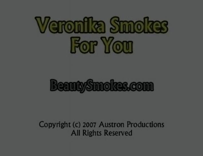 Veronika Raquel Smoking Fetish NN