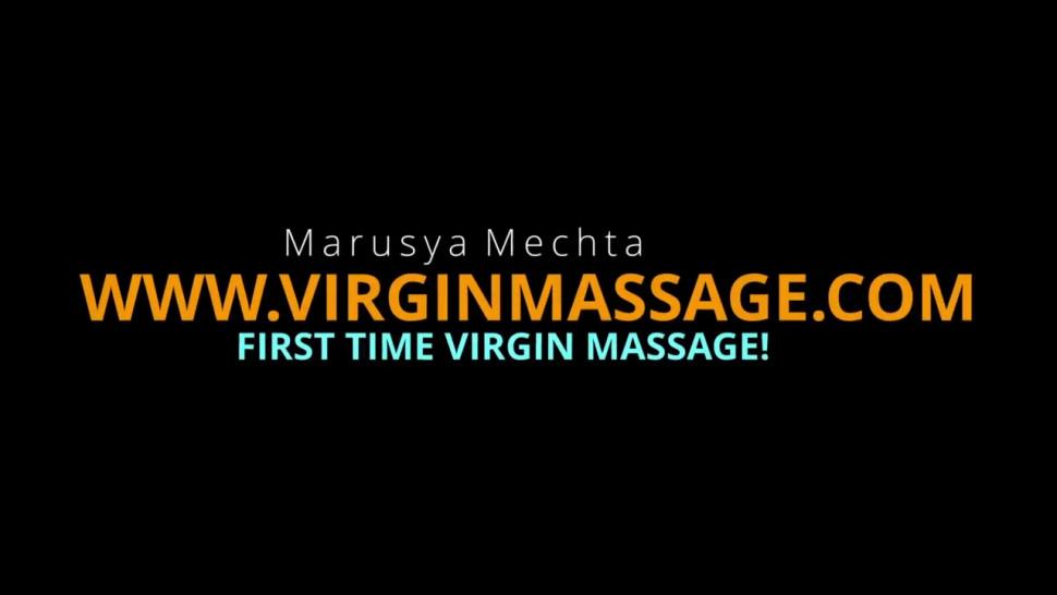 Wet masturbation and orgasm on first time massage