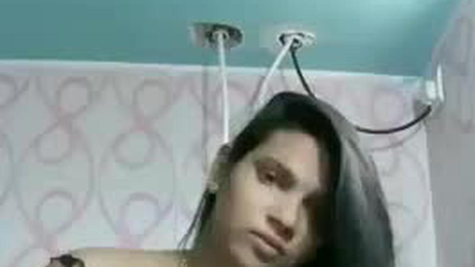 desi girl bathing full nude