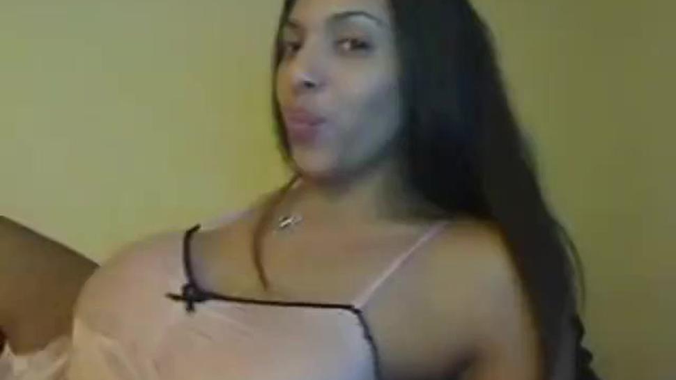 Mighty latina knows how to handle her man