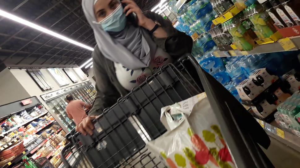 Cute Muslim Girl With Big Boobs Wearing Hijab