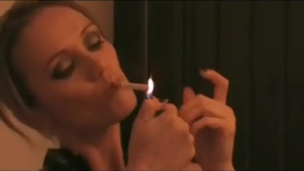 2 beautiful Milfs smoking sexy in leather