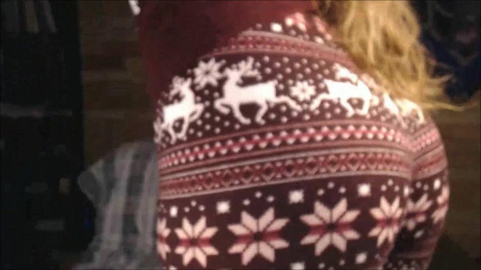 Christmas Yoga Pants On Adorable Chubby Cute And Busty Teen - Teen Sweet