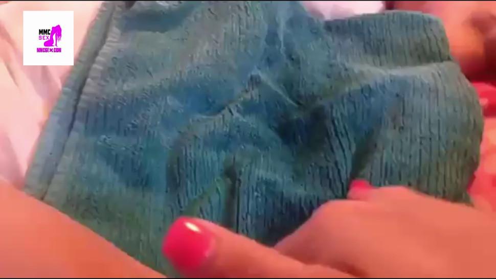 18 y old amazing woman squirting orgasm - video 1