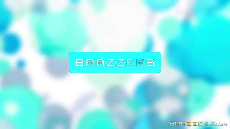 Brazzers - Spanking My Best Friend'S Mother