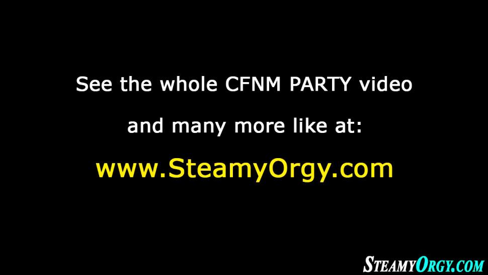 Cfnm party sluts suck