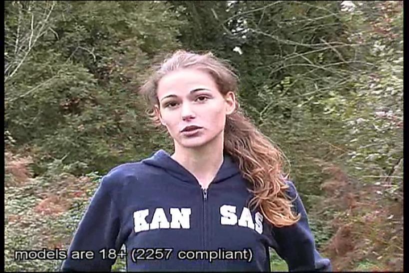 VIDEOTEENAGE - 18 years old teen casting outdoor